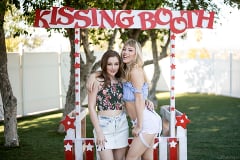 Ivy Wolfe - Caught At The Kissing Booth | Picture (2)