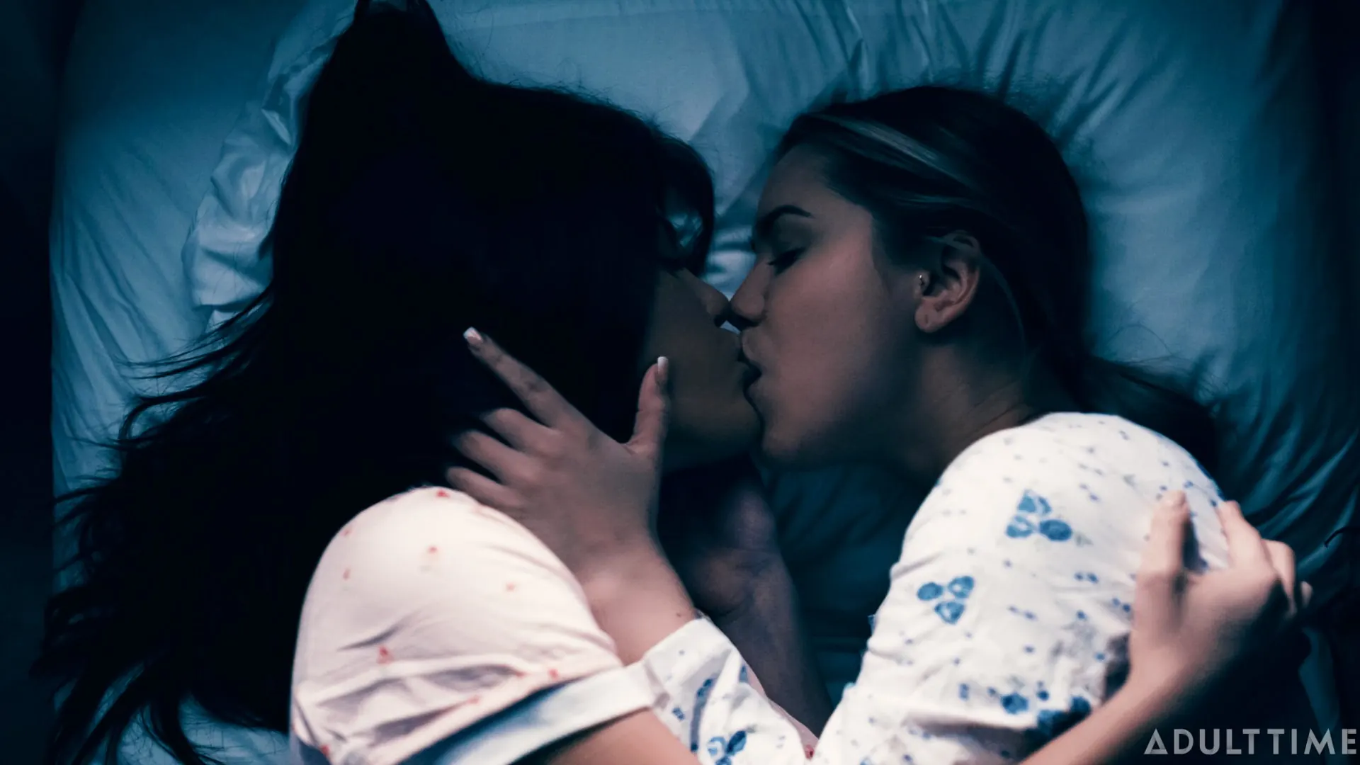 Alina Lopez - Verdadera lesbiana: lo que nos diferencia | Picture (6)